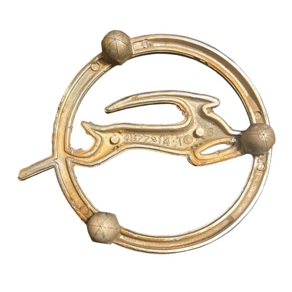 Vintage 1960s Chevrolet Impala Vintage Metal Badge Emblem 4877314 T - Picture 3 of 4